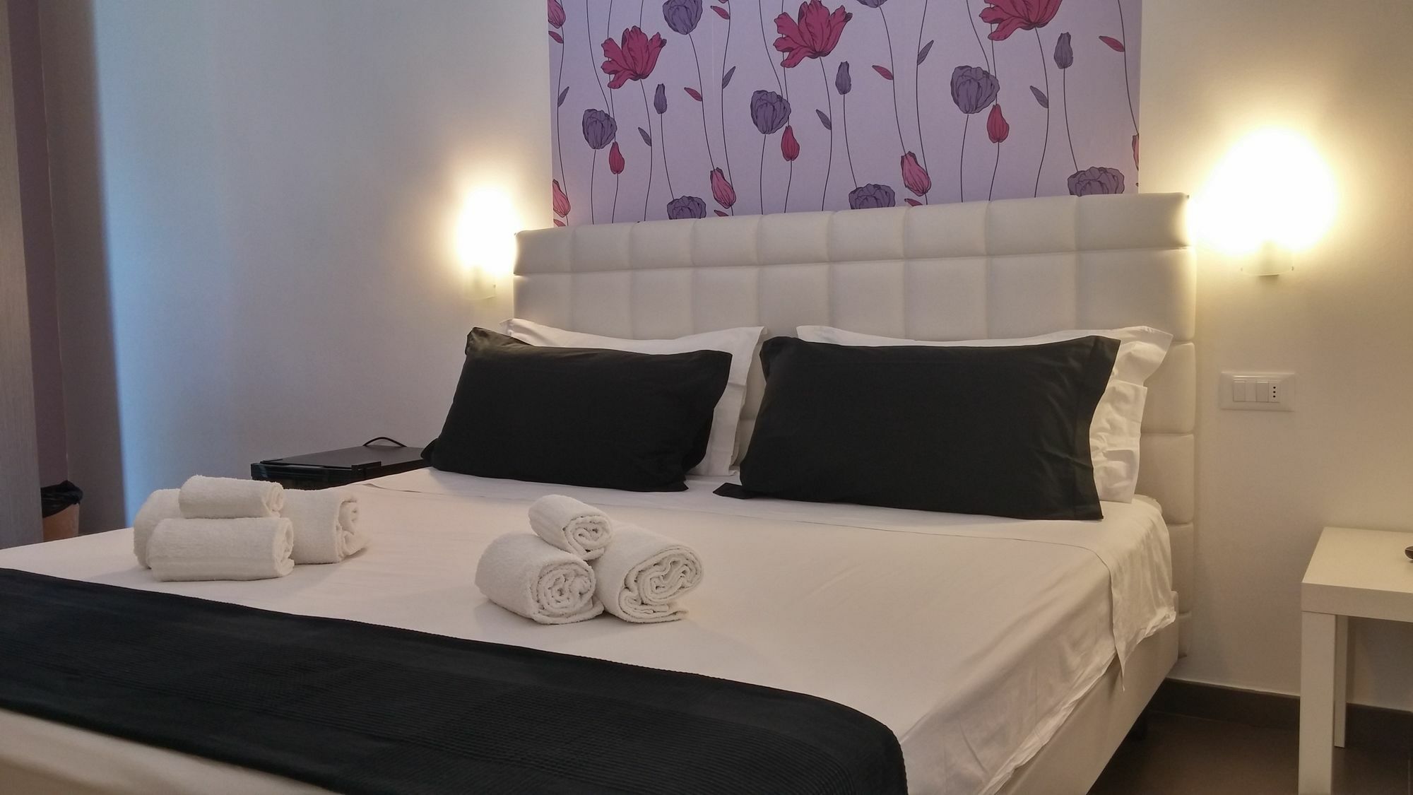 Up Room&suite 2*